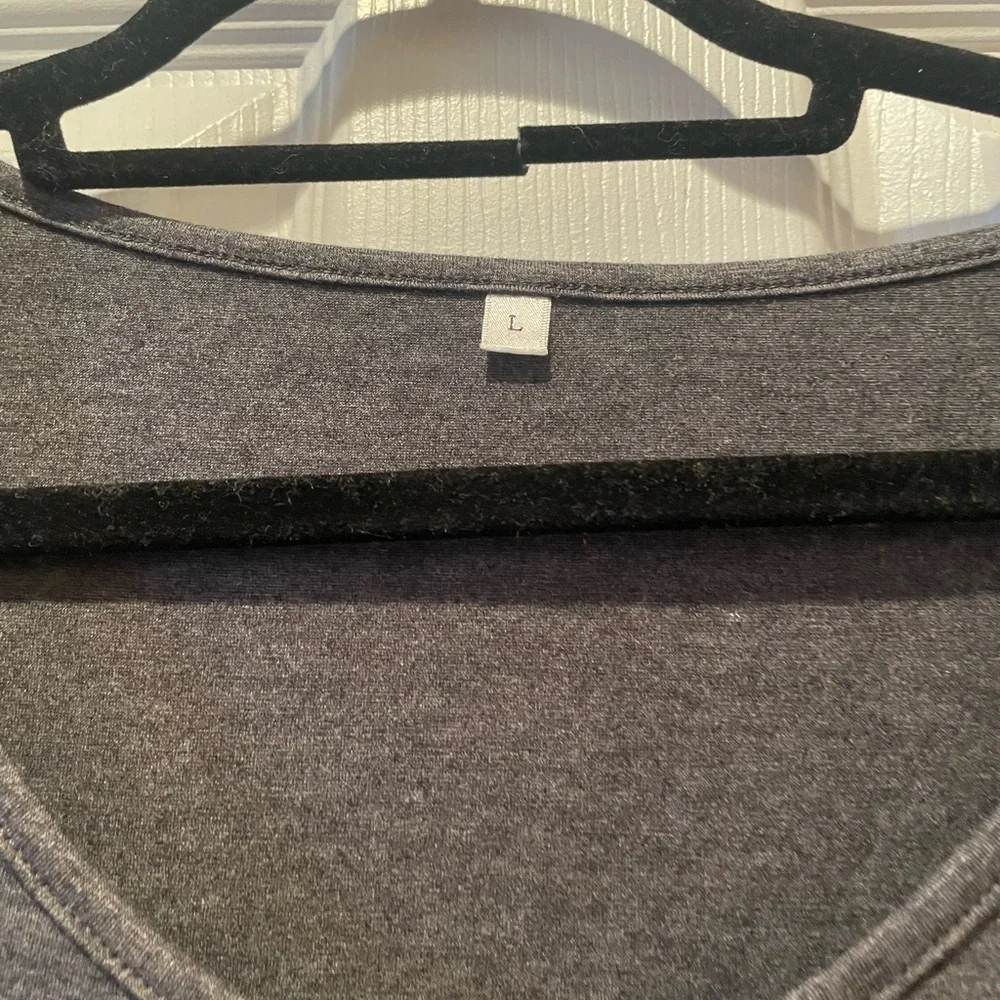 Tank top - Picture 3 of 3